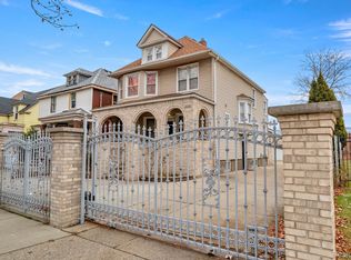 3864 Gilbert St, Detroit, MI 48210