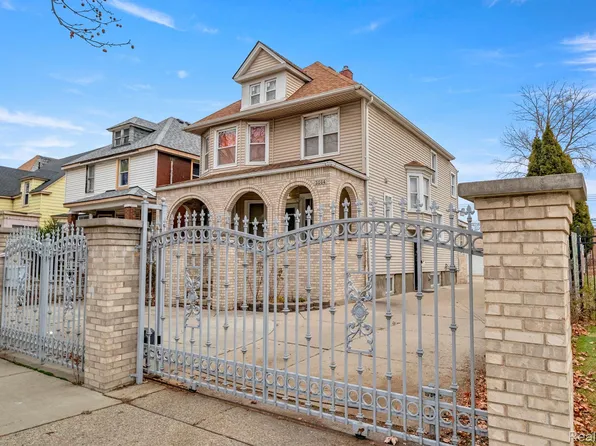 3864 Gilbert St, Detroit, MI 48210