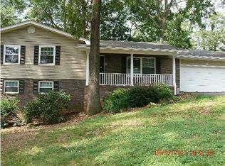 928 Spurling Dr, Hixson, TN 37343