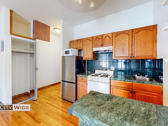 4th image of 148 2nd Ave APT 2A