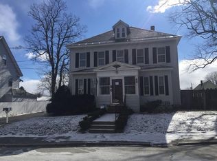 90 Billings St, Lowell, MA 01850