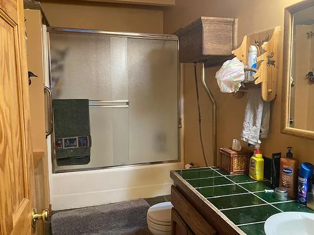 1536 Pine Ave — Photo 9
