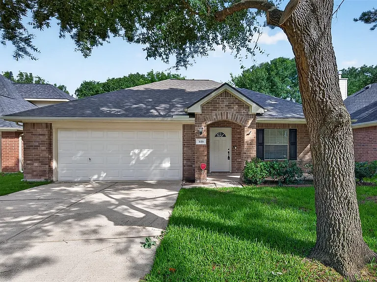 3118 Aylesworth Ct — Photo 2