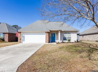 26565 Parkwood Dr, Denham Springs, LA 70726