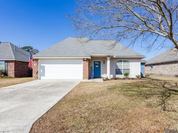 26565 Parkwood Dr, Denham Springs, LA 70726
