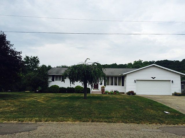 1st image of 103 Middle Dr