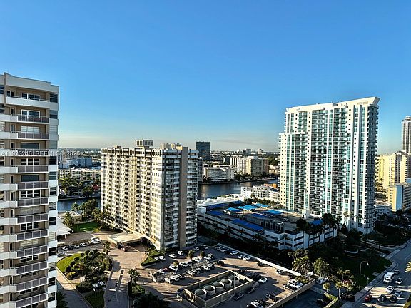 3rd image of 1980 S Ocean Dr APT 20Q