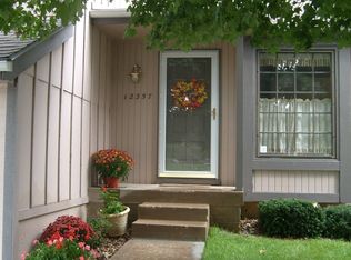 12357 W 107th Ter, Overland Park, KS 66210