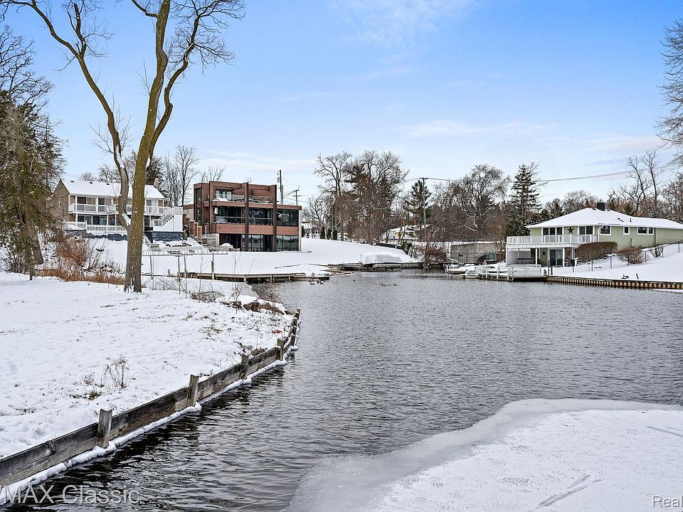 1726 W Oakley Park Rd, photo 21