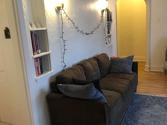 2nd image of 416 Oakland Ave #2C