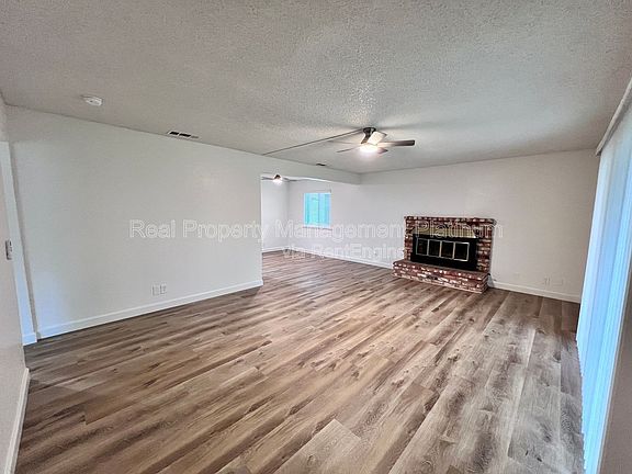 3rd image of 529 E Escalon Ave