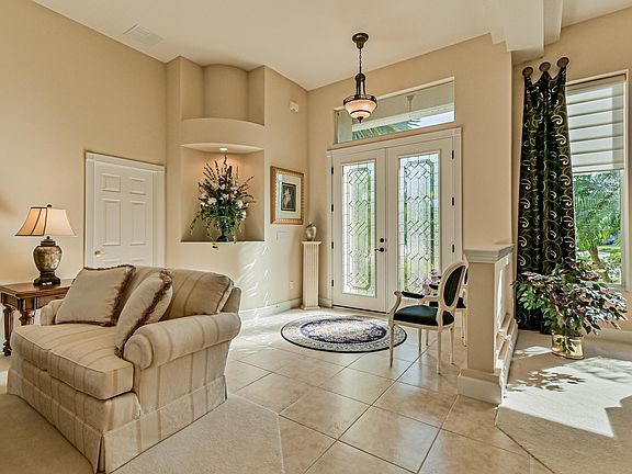 3rd image of 1204 Ashridge Ln