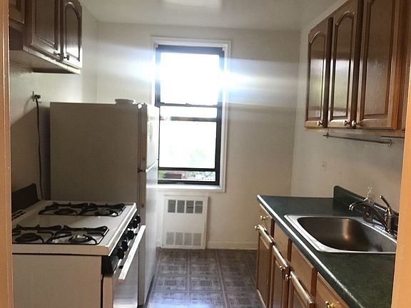 2nd image of 8920 55th Ave APT 4D