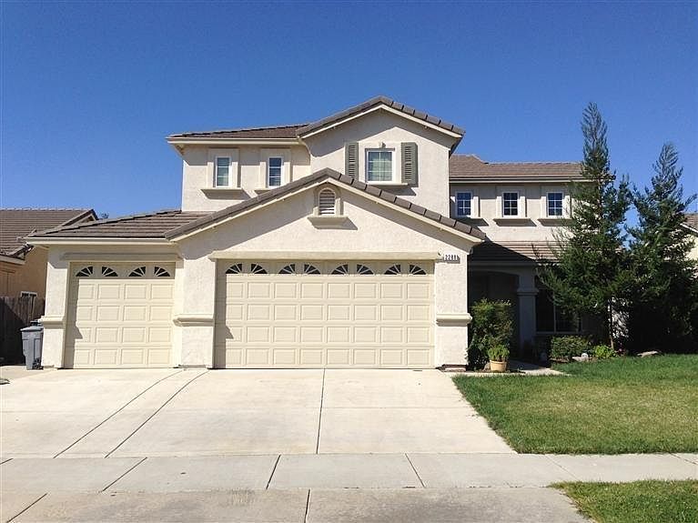 1st image of 2288 Mackenzie Way