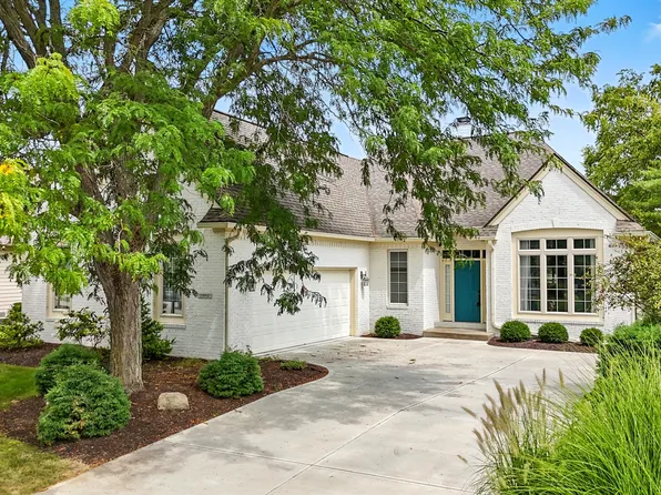 10954 Treyburn Dr, Fishers, IN 46037