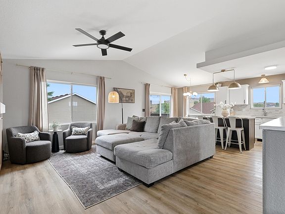 5th image of 4625 Wisteria Ct