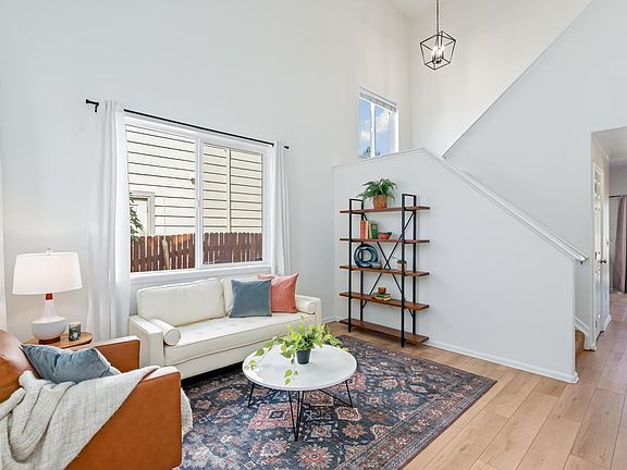 4th image of 3756 Gardenwall Ct