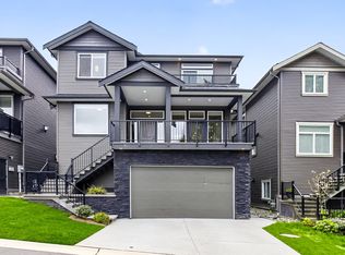 23527 Larch Ave #5, Maple Ridge, BC V4R2W3