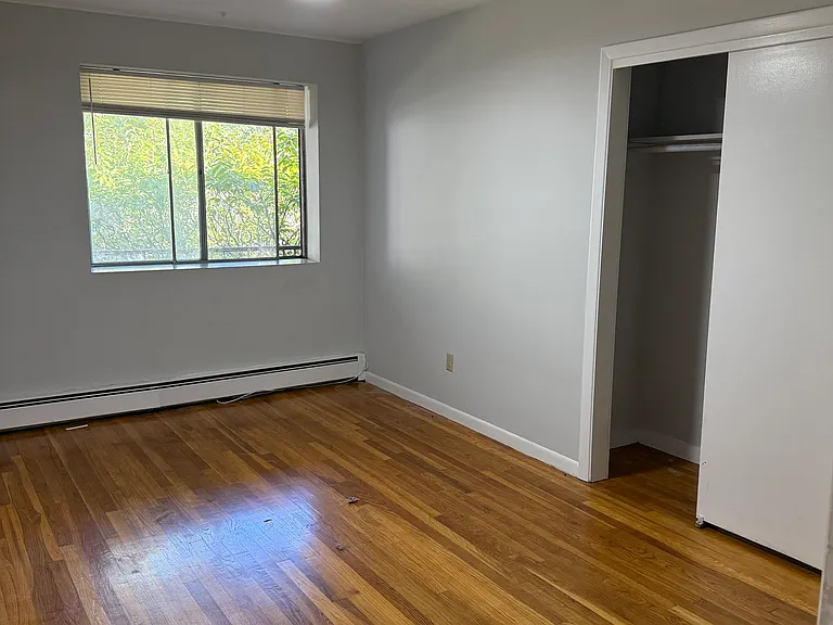 AMBASSADOR PROVIDENCE — Photo 10