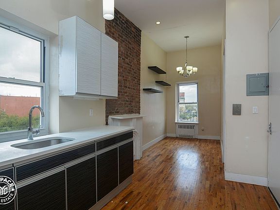 2nd image of 636 Saint Marks Ave #33X