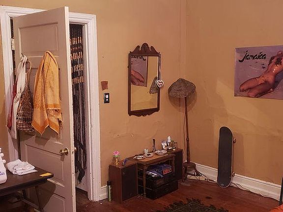 3rd image of 1616 Monument Ave #2