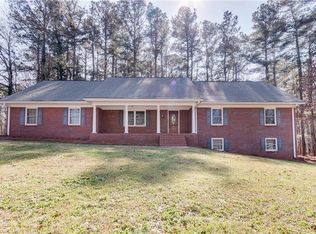 2835 Camp Mitchell Rd, Loganville, GA 30052