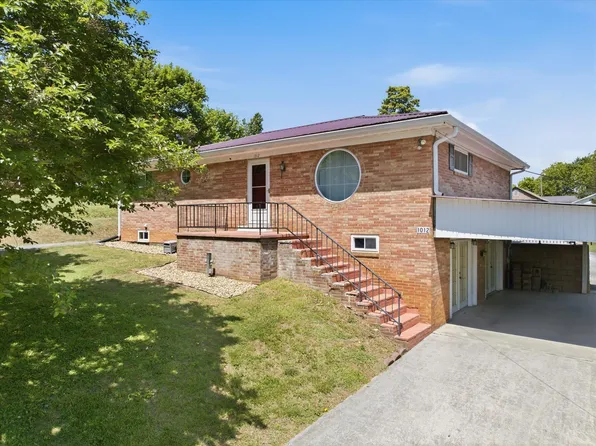 1012 Bennett St, Sweetwater, TN 37874