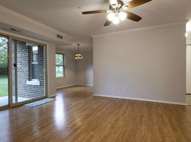 7903 Coriander Dr