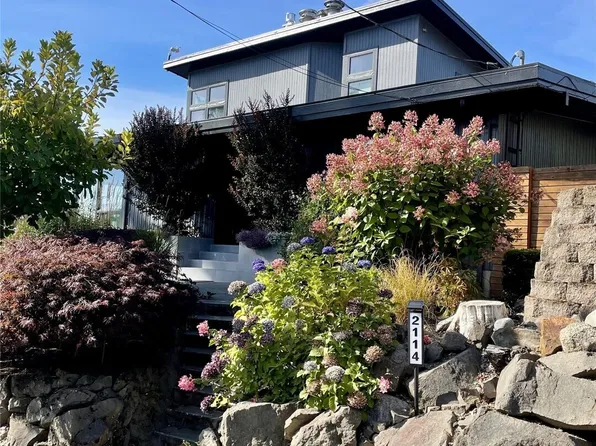 2114 NW 201st Street, Shoreline, WA 98177