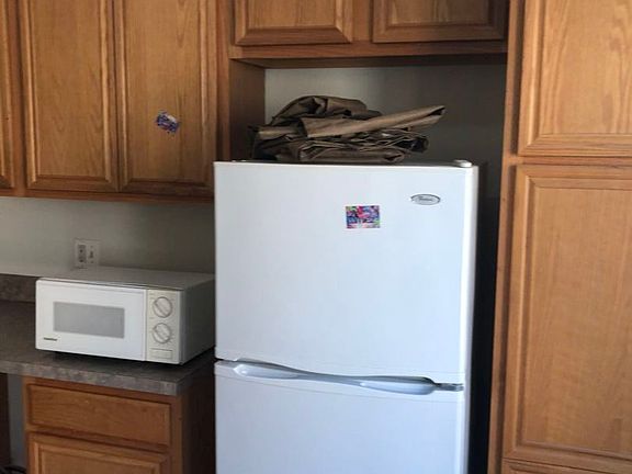 3rd image of 2229 S Stewart Ave Unit B