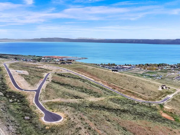 426 N Elk Ridge Rd, Garden City, UT 84028