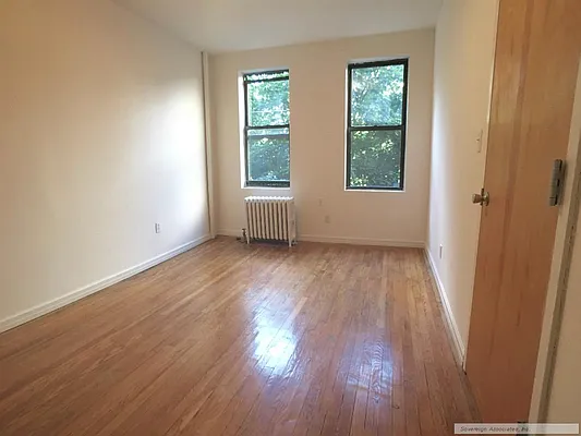 Rented by Sovereign Associates | media 15