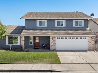 2821 Whitewood Ct, Oakdale, CA 95361