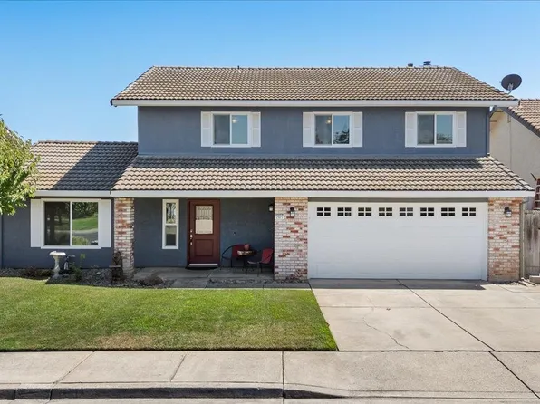 2821 Whitewood Ct, Oakdale, CA 95361