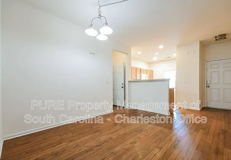 169 Dorothy Dr — Photo 4