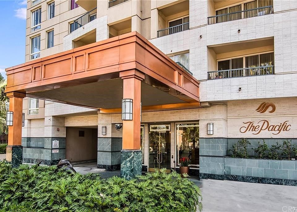 1st image of 850 E Ocean Blvd Unit 1106