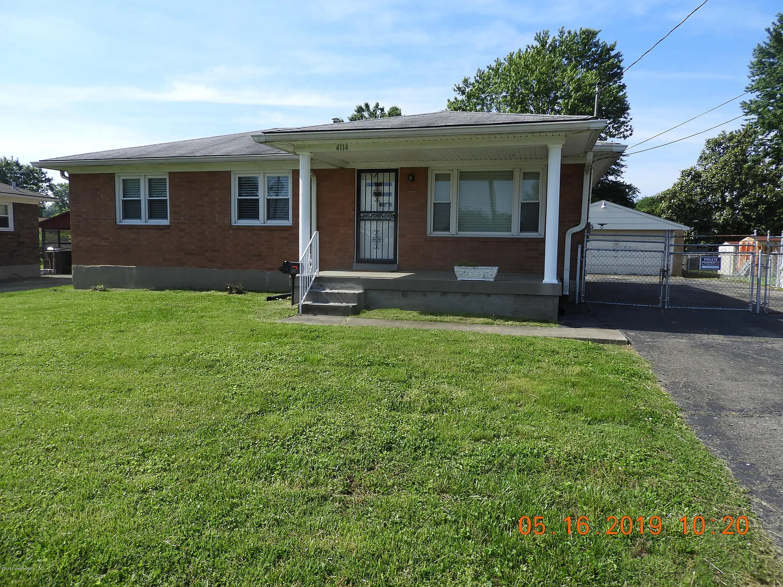 4114 Jim Hawkins Dr photo 1