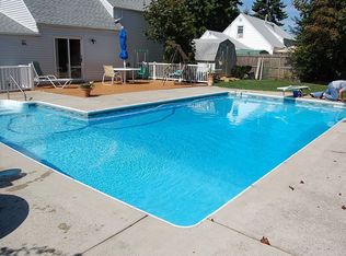 99 Jefferson Ave, Islip Terrace, NY 11752