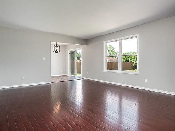 5th image of 10990 Linden Blossom Ln