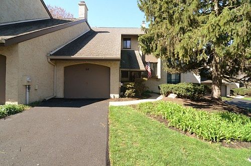 1st image of 64 Golf Club Dr