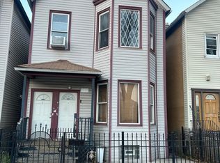 520 W 44th Pl, Chicago, IL 60609