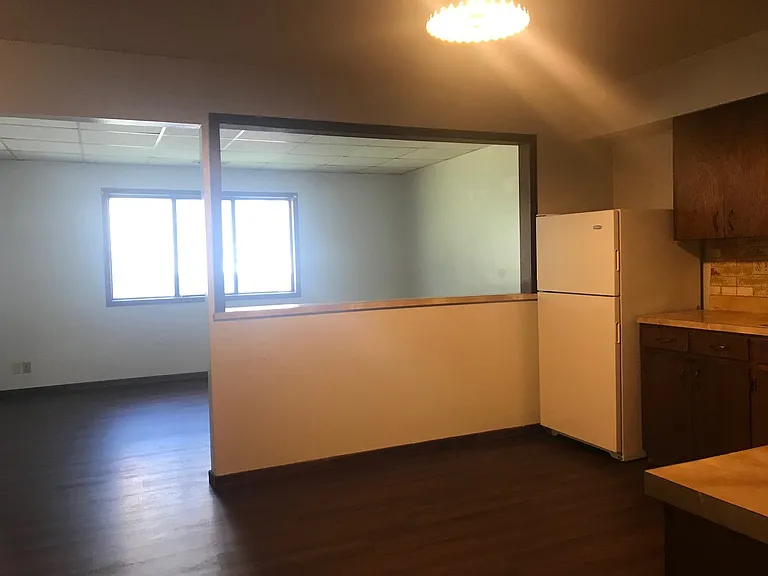 606 Cedar St — Photo 9