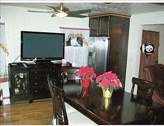 2nd image of 1705 Parker Ave