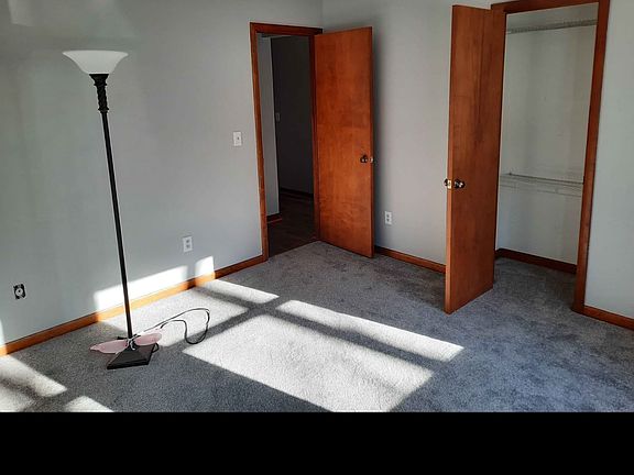 5th image of 1845 Leland Rd #1