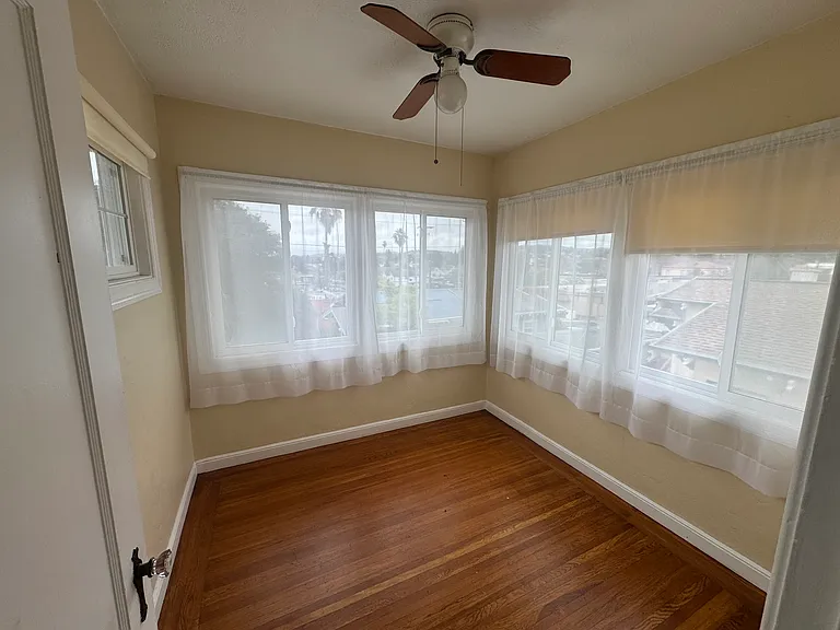 640 Alabama St — Photo 9