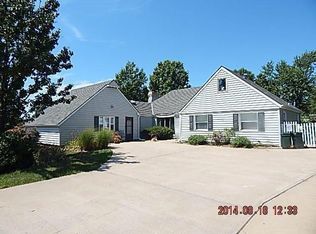 5 Canary Cir, Iola, KS 66749