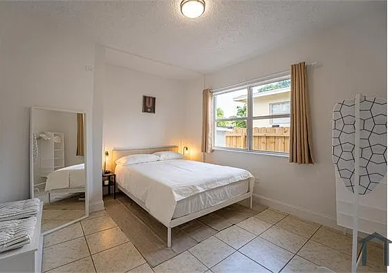1 bed, 500 sqft, $2,100 — Photo 1