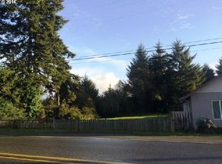 1160 2nd St SE, Bandon, OR 97411
