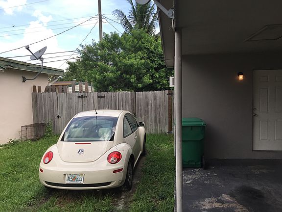 Car port and side gate