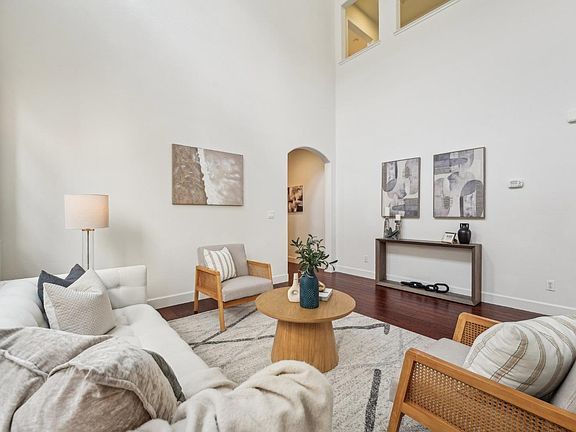 5th image of 2151 Nectarine Drive